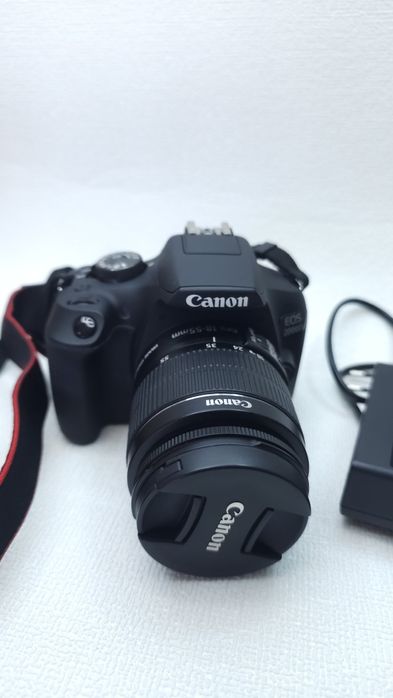 Canon EOS 2000D + Lente 18-55mm IS II Usada