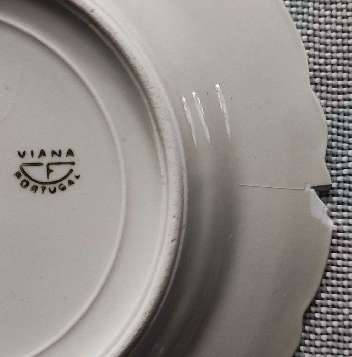 Lote de 6 pratos de sobremesa brancos antigos de Viana