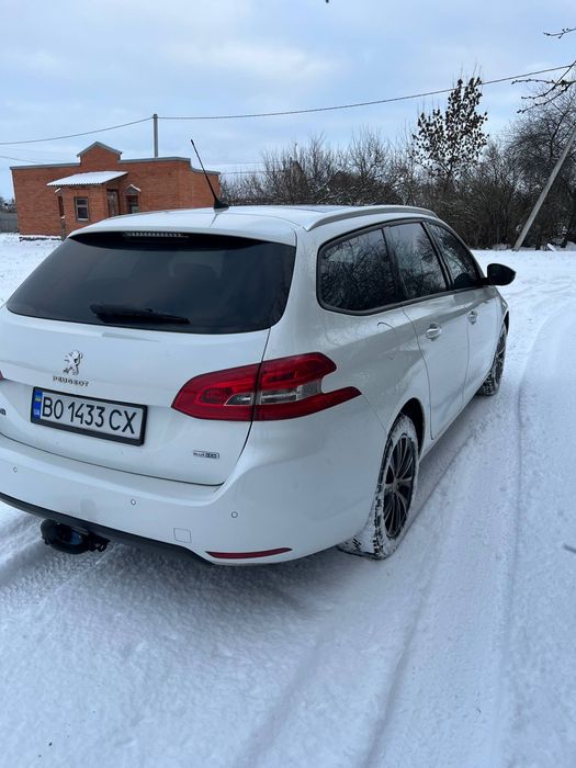 Продам Peugeot 308swt9 рік 2015 1.6t дизель