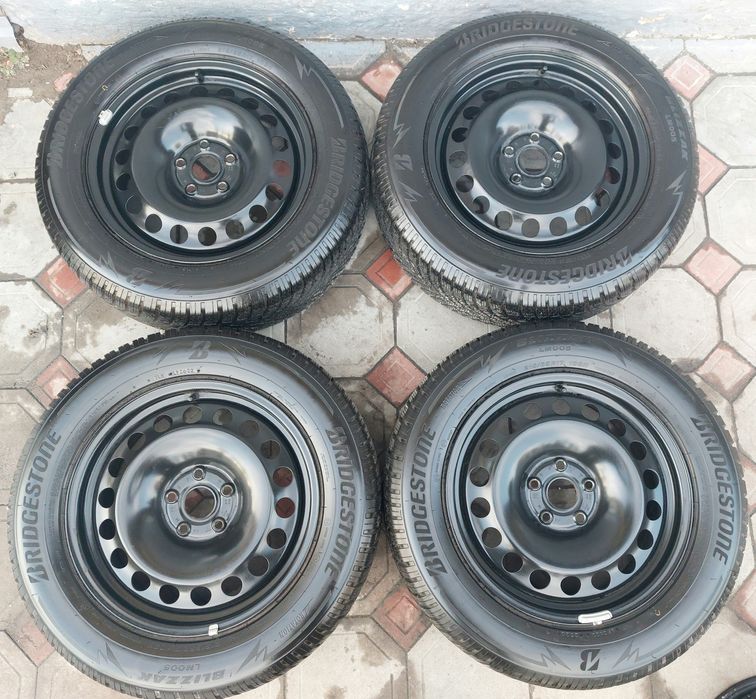 5 112 R17 як Нові VW Tiguan Passat Jetta Golf Touran Scoda