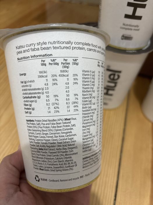 Macarrão instantâneo da HUEL - 400kcal por refeição