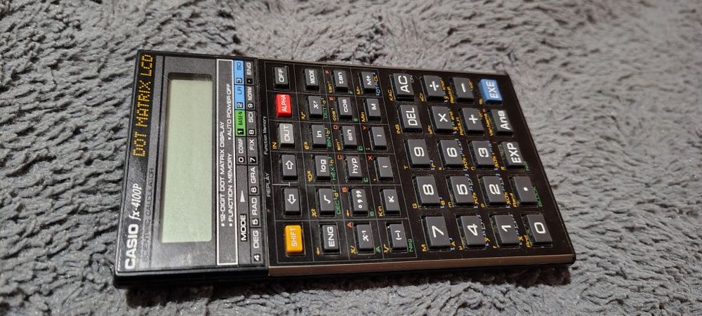 Винтажный калькулятор Casio FX-4100P
