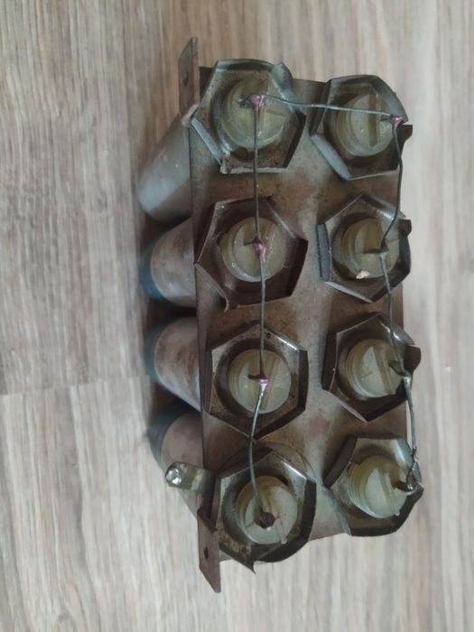 Конденсаторы Б/У 100 мкФ на 450/495В