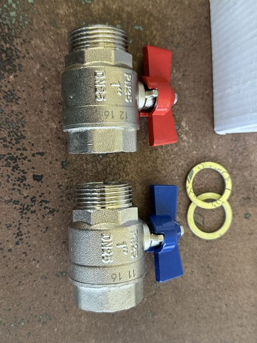 Zawory odcinajace Viessmann 1”, zestaw na kotłownię, 8 kompletów