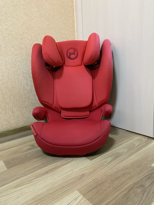 Автокресло-Бустер Cybex Solution S-Fix 15-36 кг, 3- 12 лет