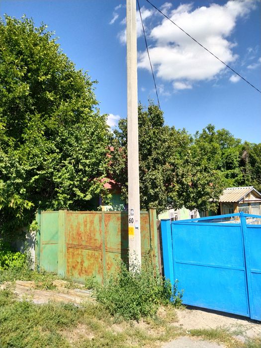 Продам власний будинок.Пів години від метро Лісова .