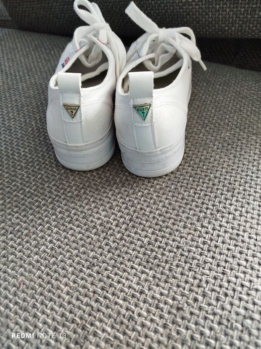 Sprzedam buty Guess rozmiar 37
