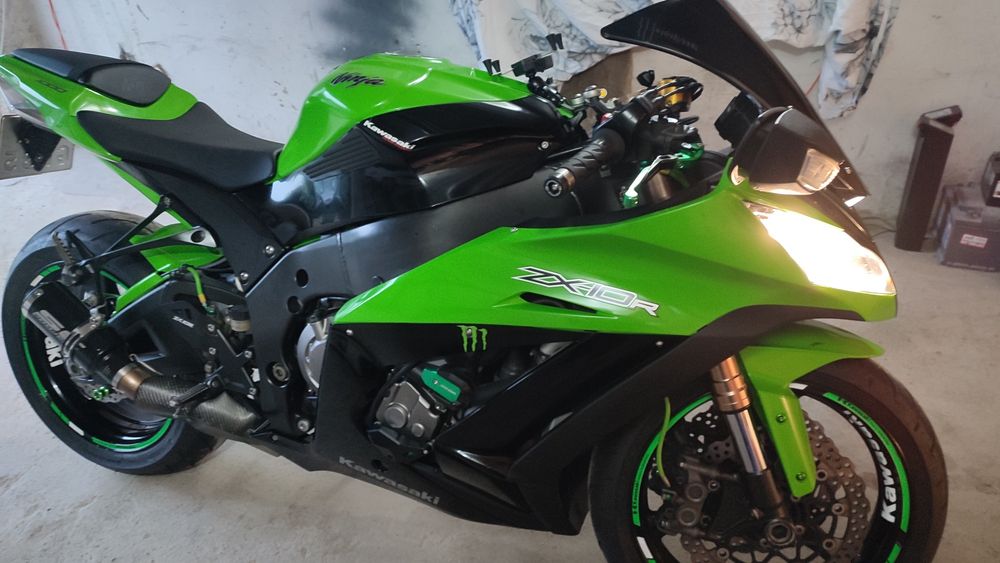 Kawasaki ninja ZX10R