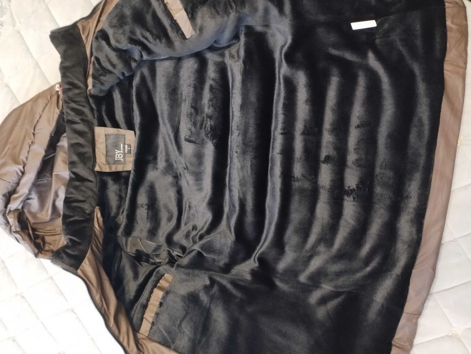 Куртка зимова розмір L