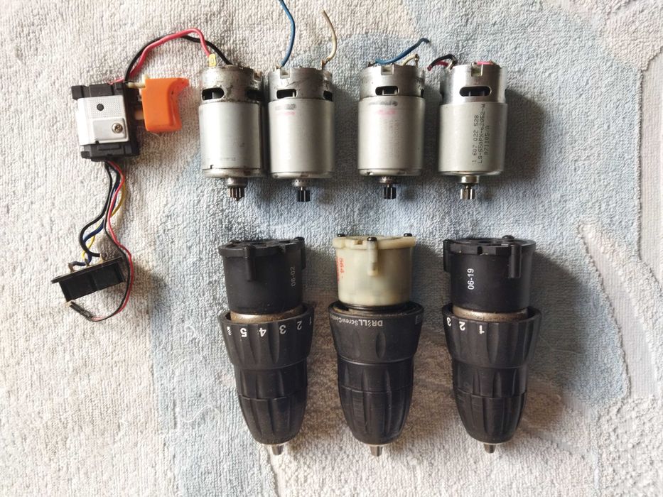 Шуруповёрт Bosch PSR 1200,зарядное(запчасти).