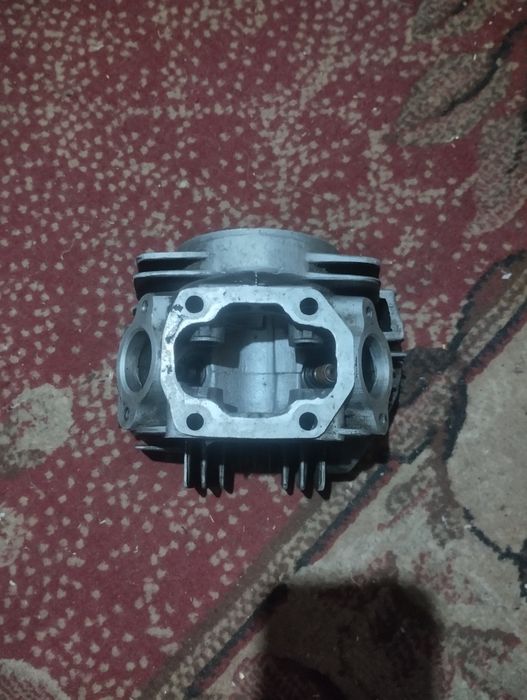 Головка циліндра