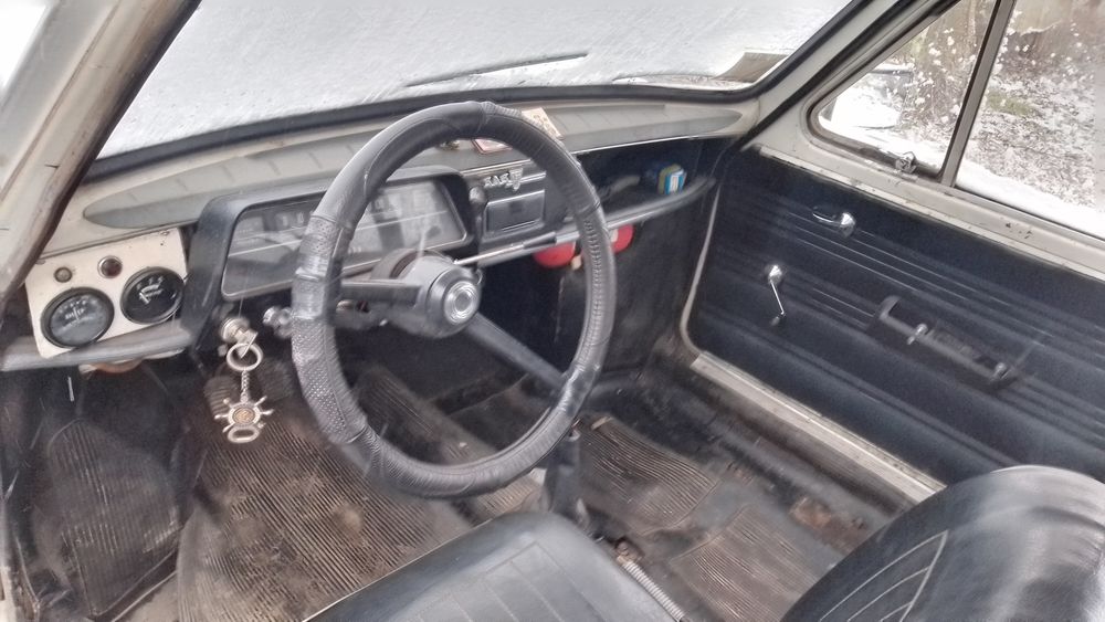 Продам автомобіль запорожець на полном ходу