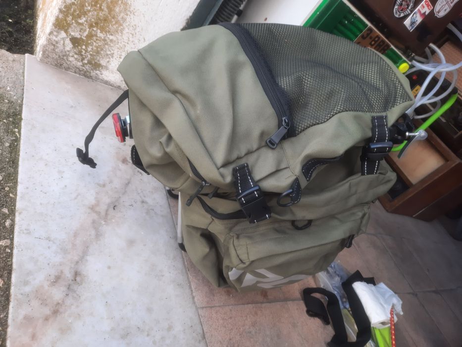 Porta couves com mochila bicicleta
