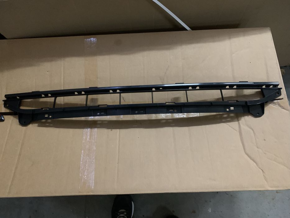 Q5 ку5 audi 2017-2020 рік Решітка бампера решетка бампера