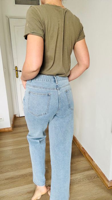 Джинсы кюлоты средняя посадка, голубые,с нашивками/принтом, р.40 (L)