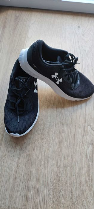 Buty sportowe Under Armour roz. 41