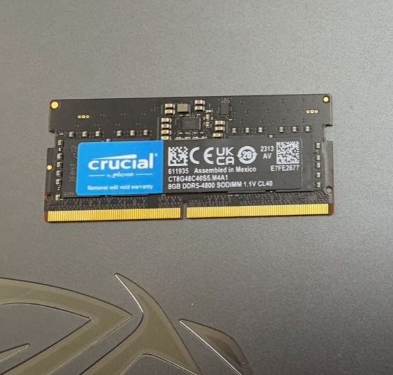 Ноутбучна оперативка Crusial ddr5 4800
