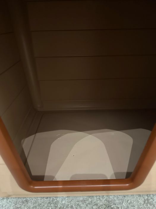 Будка для собак і кішок. Спринт для собак і кішок