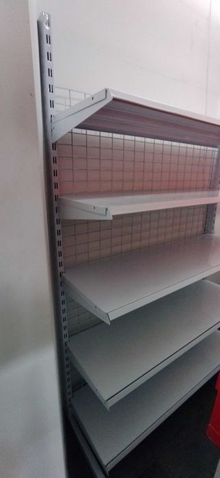 Estantes funcionais