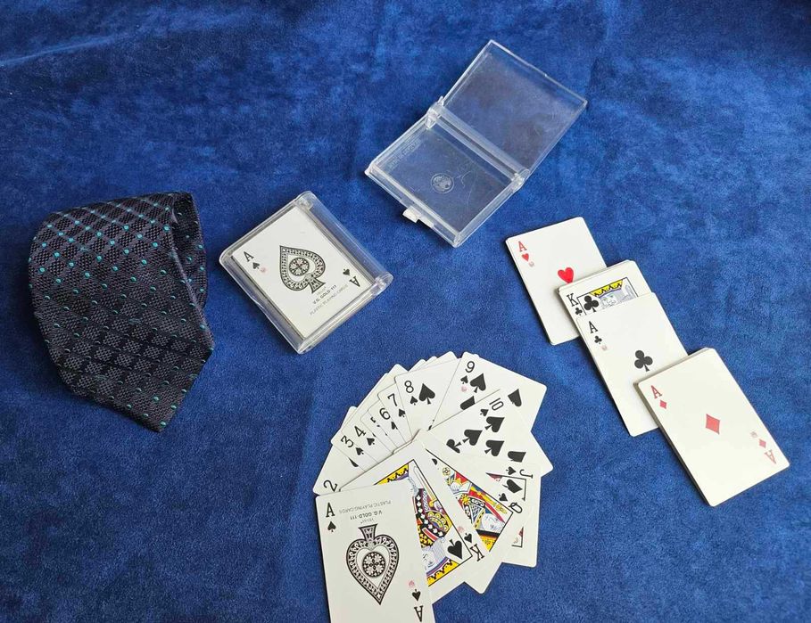 VEGAS POKER 777 GOLD КАРТЫ 2шт. нові карти пластикові проф. казіно