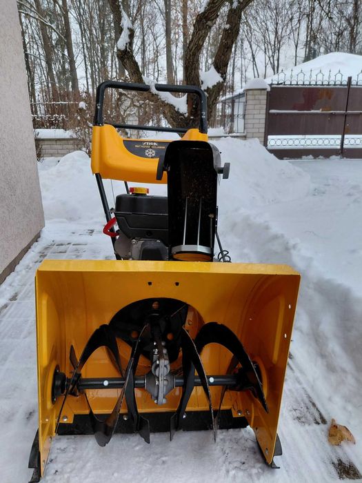 Снігоприбирач STIGA ST 601A Show Thrower