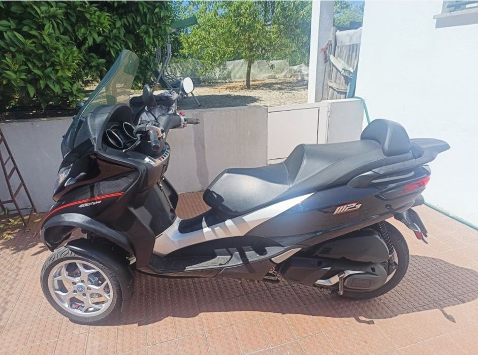 Piaggio MP3 400 Hpe 2022