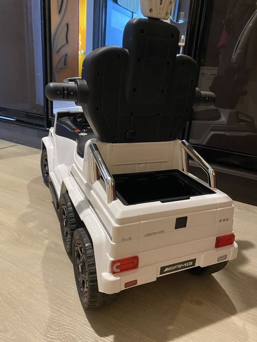 Дитячий електромобіль Mercedes-Benz G63 AMG, майже новий