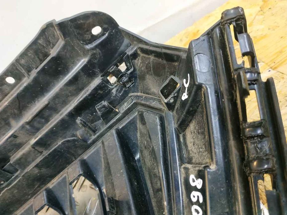 VAG Scala 18- решітка радіатора паяна RC1098