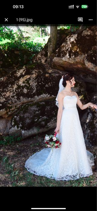 Продам весільну сукню