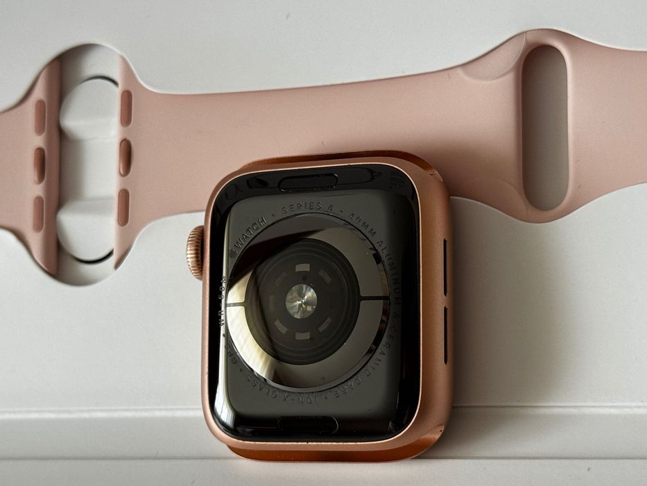 Apple Watch Series 4, 40mm