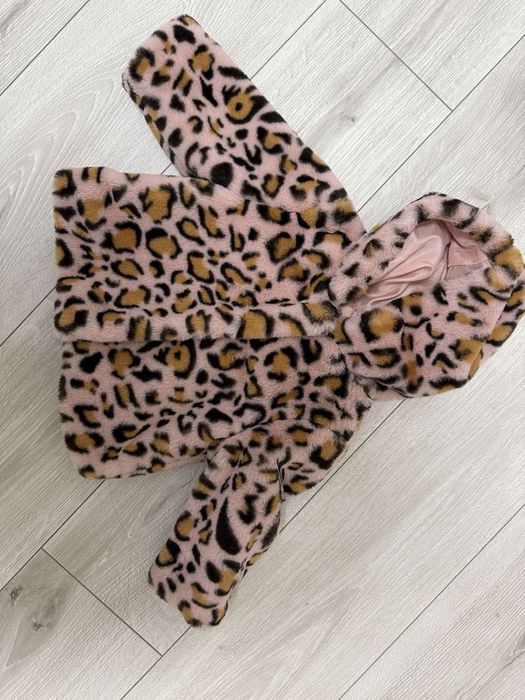 Шубка для дівчинки