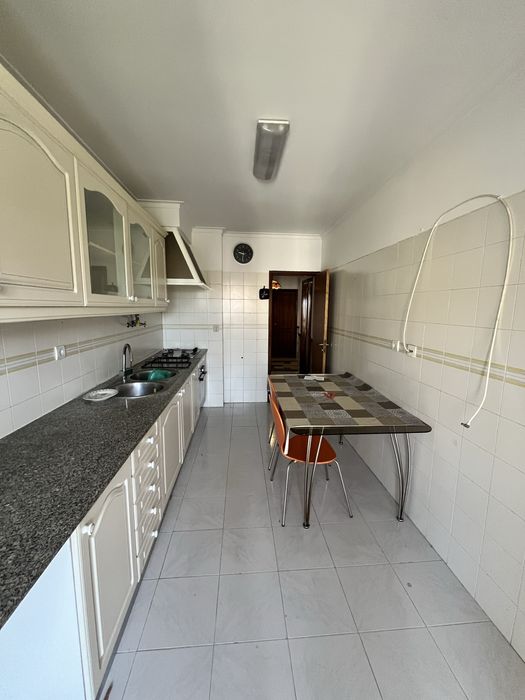 Móveis de cozinha usados + pedra