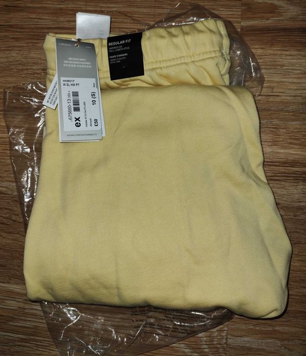 Damskie spodnie dresowe adidas rozmiar S