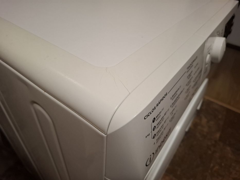 Máquina lavar roupa Indesit
