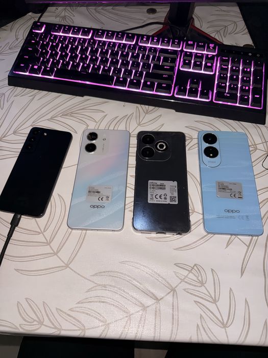 Zestaw Telefonów