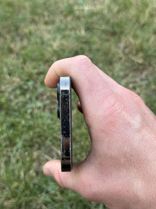 iPhone 12 Pro 128GB | АКБ 100% | 2 чохли + 2 скла у подарунок