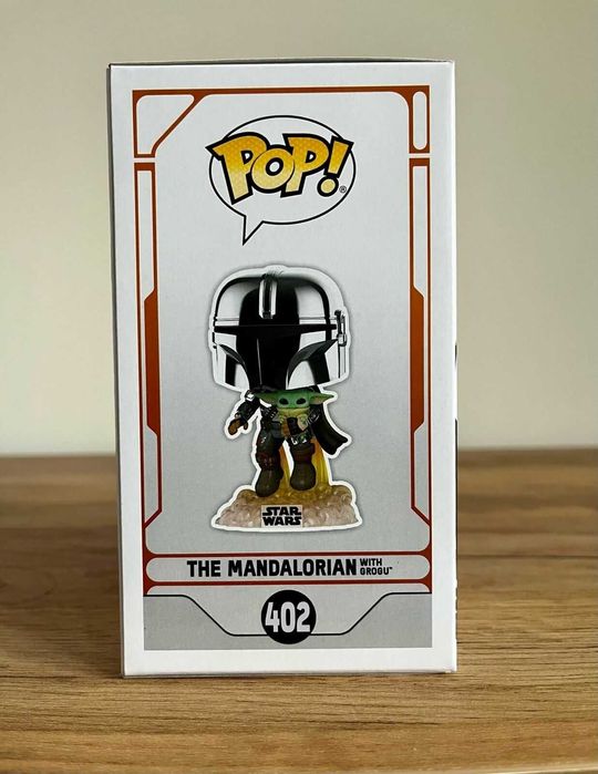 Star Wars - 402 - Mandalorian Flying Grogu Chrome Amazon Ed. Funko Pop