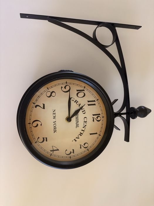 Zegar ścienny ozdobny