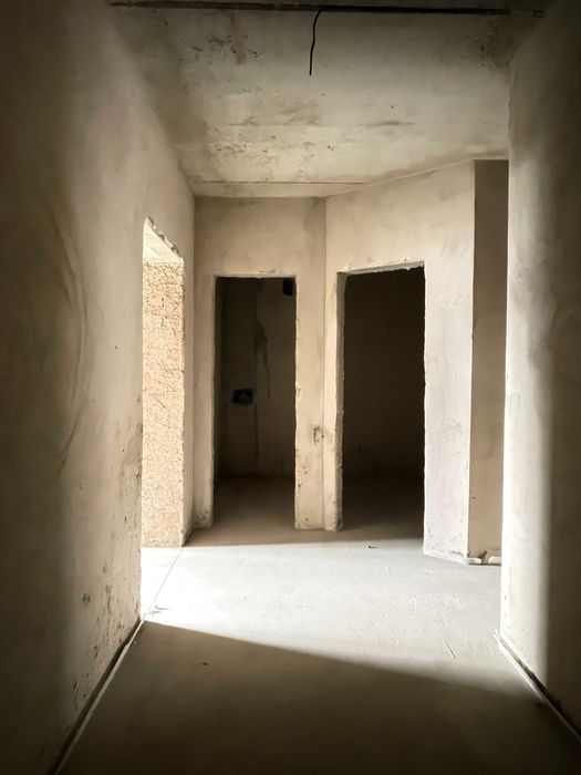 Комерція з окремим входом у новобудові!