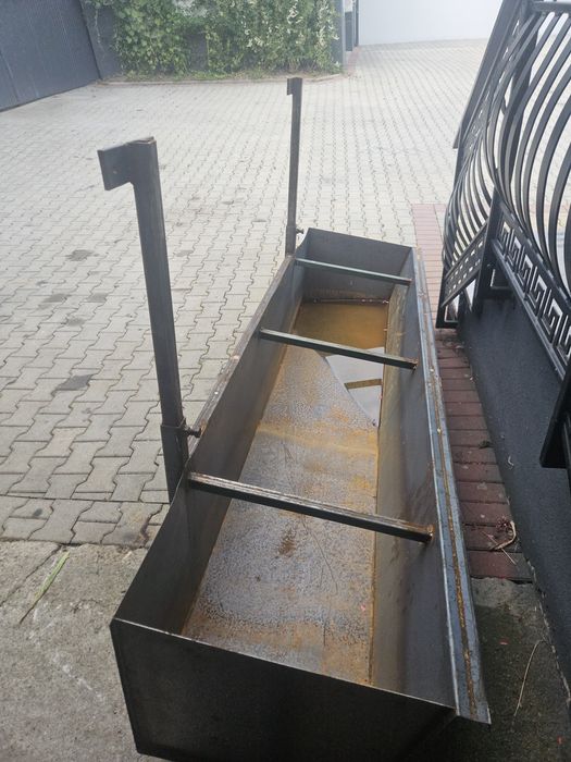 Koryto dla bydła