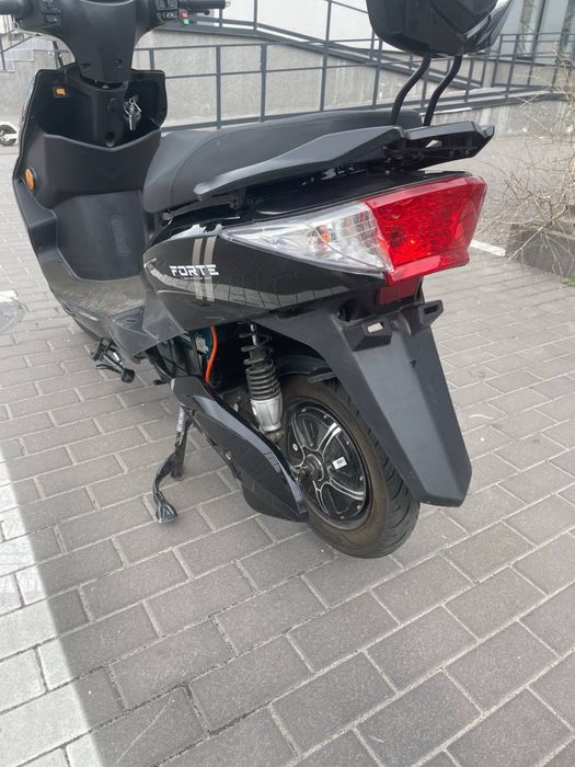 Електро  скутер FORTE HAWK