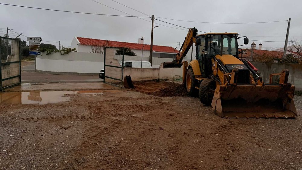 ROMYMAOZINHAS LDA empresa construção