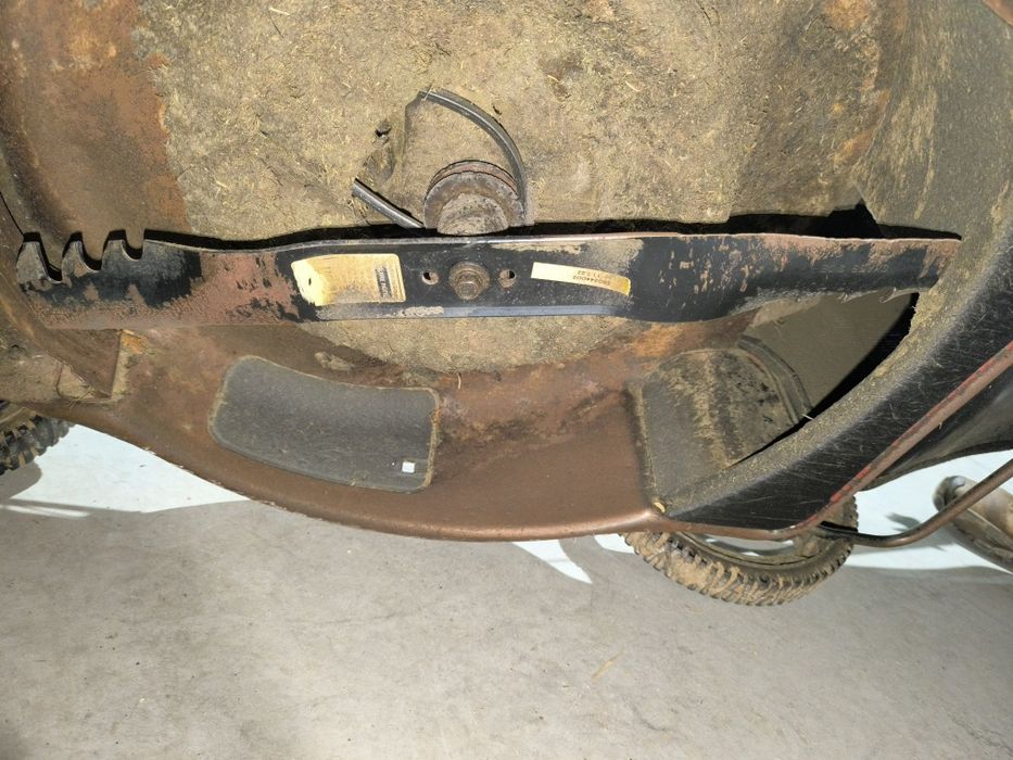 Corta relva a gasolina