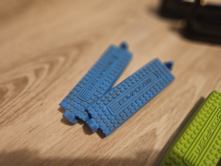 Wkładki niebieskie do strzemiona Compositi