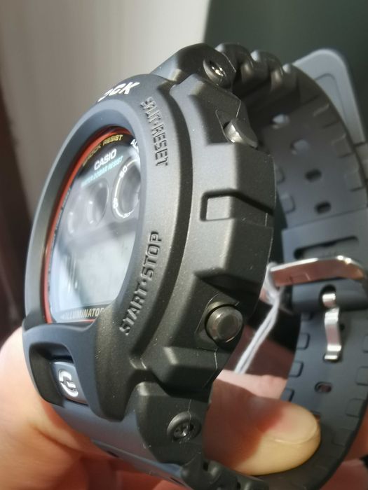 Casio G-Shock DW 6900 RL