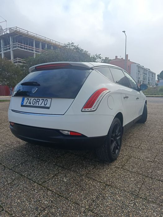 Lancia Delta 2008