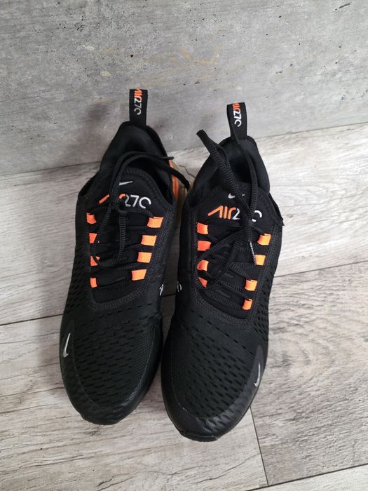 Nike Air Max 270 czarne pomarańczowa poduszka 42.5