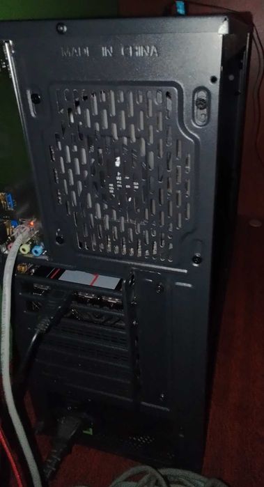 Продам Игровой пк R5 5500 Rx 5700xt 16gb