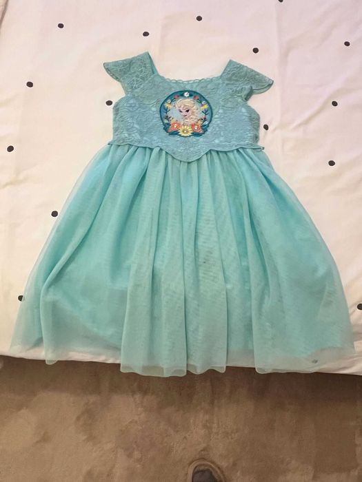 Vestido Frozen – Elsa | Disney Store (5–6 anos)