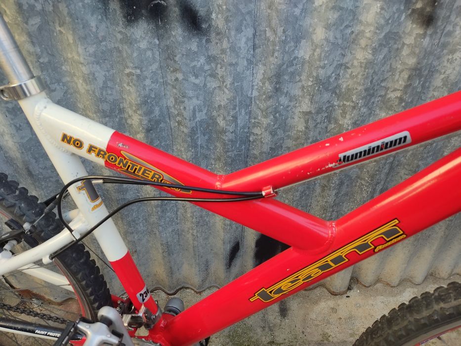 Tenho uma bicicleta em ALUMINIO